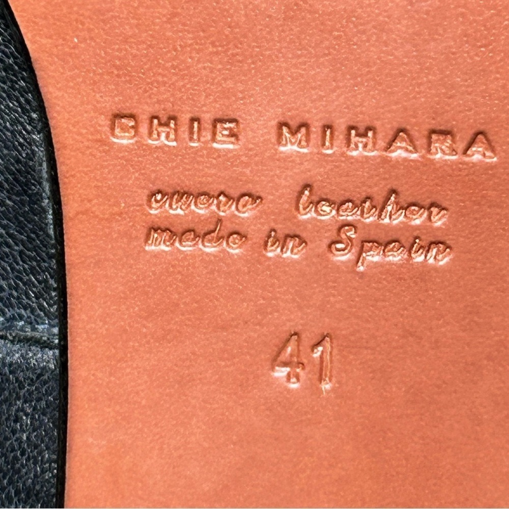 Chie Miata Black Leather Bootie Ruffle Back Size 41 (10 US) - Picture 6 of 8